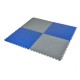 PVC Klick Fliesen blau 500 x 500 x 7 mm. Industrieller Werkstattboden mit runden Noppen