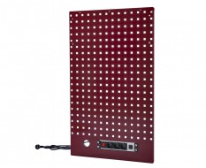 Werkzeuglochwand Rot 61,4 x 105,2 x 2,4 cm mit 3 Steckdosen und 2 USB Ladeanschlüssen für Heavy duty Werkstatteinrichtung