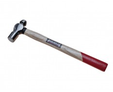 Leichter Kugelhammer 230 g mit Holzstiel