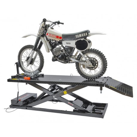 Elektrische Motorradhebebühne 680 kg mit Vorderradklemme für schmale Reifen